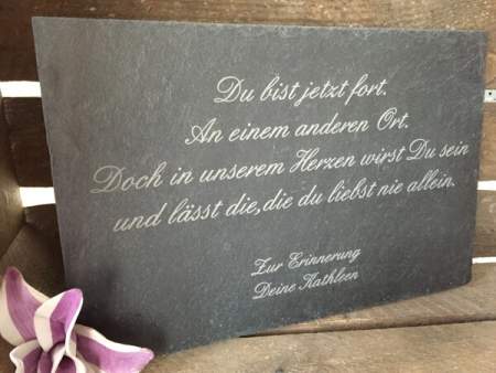 Schieferplatte 10 x 15 cm + 20 x 30 cm + 30 x 45 cm mit Gravur Schieferplatte 10 x 15 cm + 20 x 30 cm + 30 x 45 cm mit Gravur